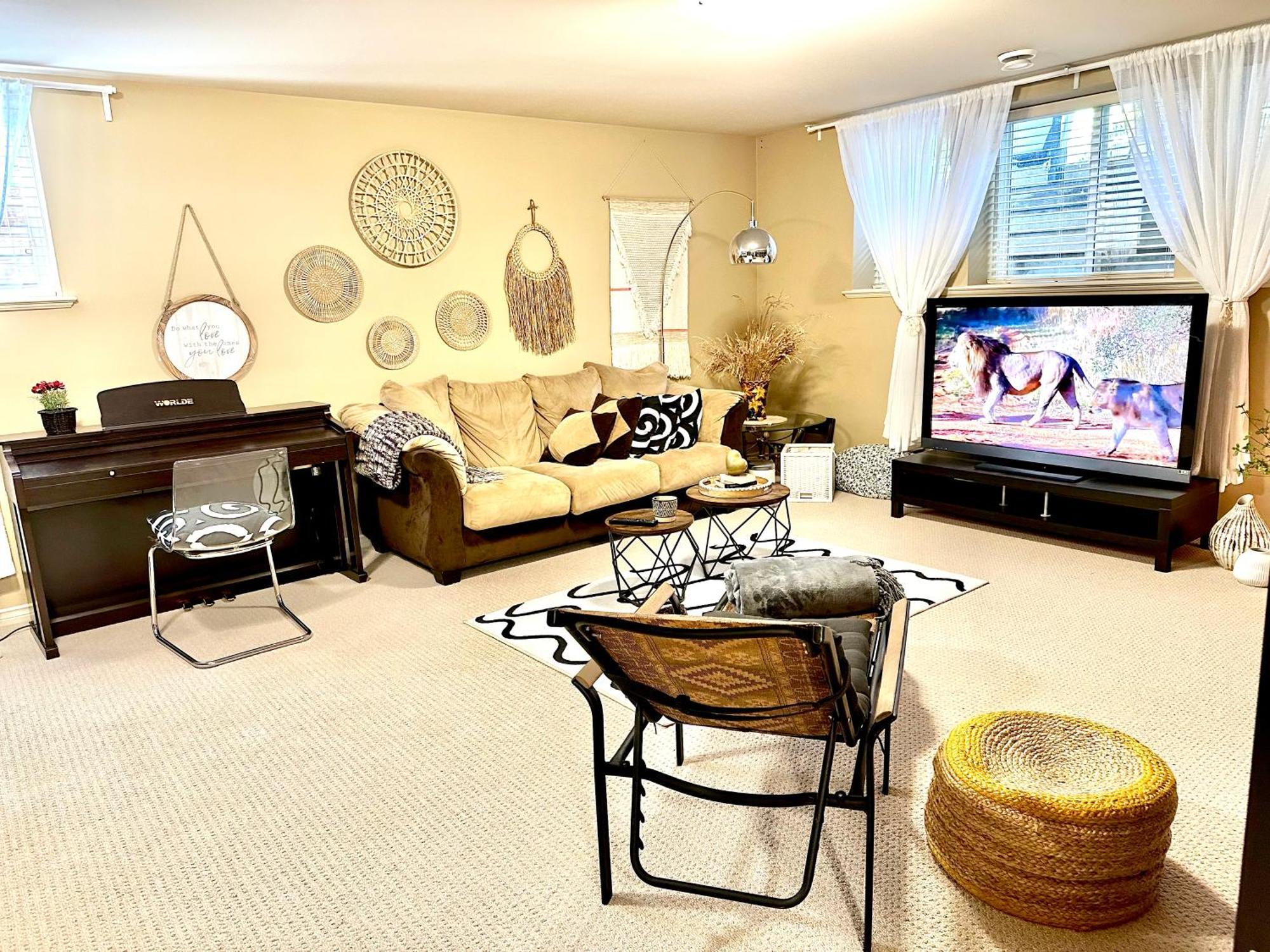Scorpio House Langley Room B Экстерьер фото