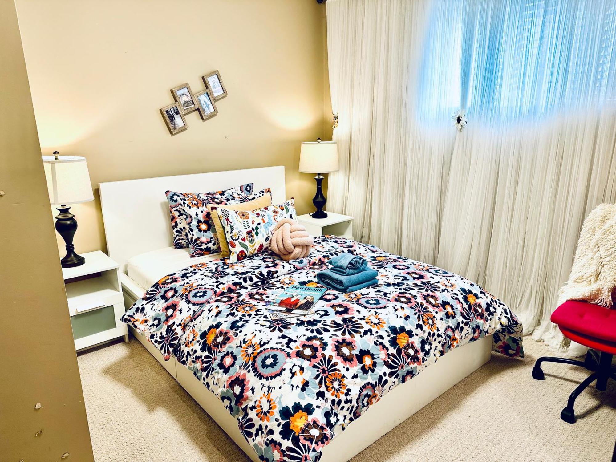Scorpio House Langley Room B Экстерьер фото