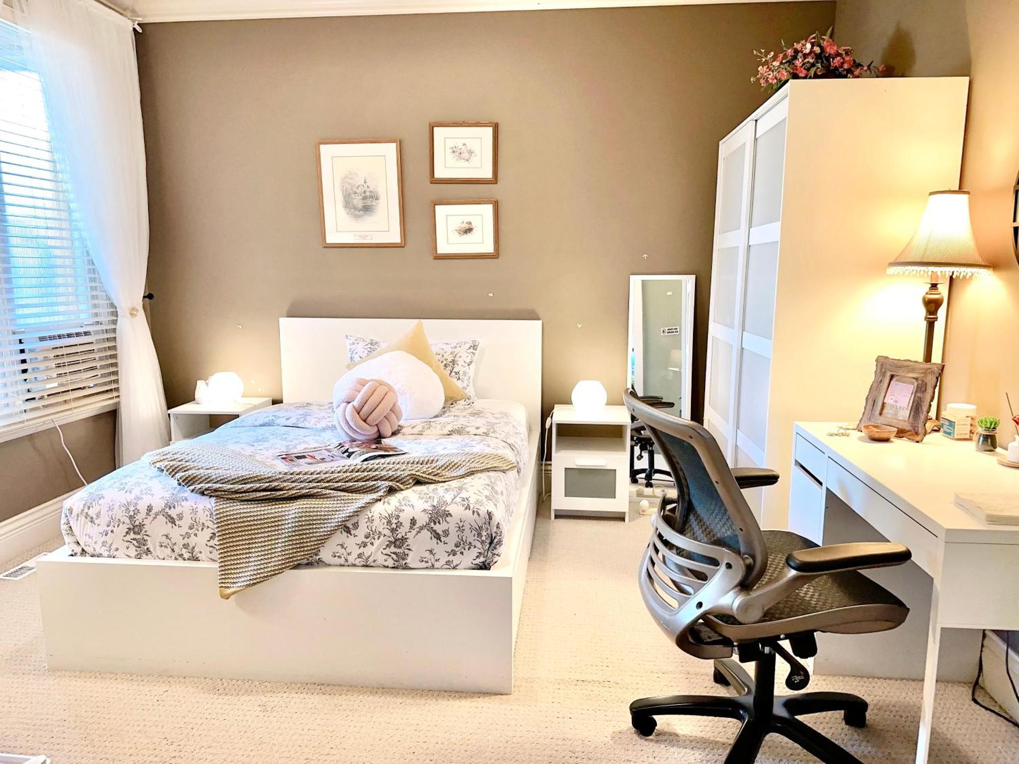 Scorpio House Langley Room B Экстерьер фото
