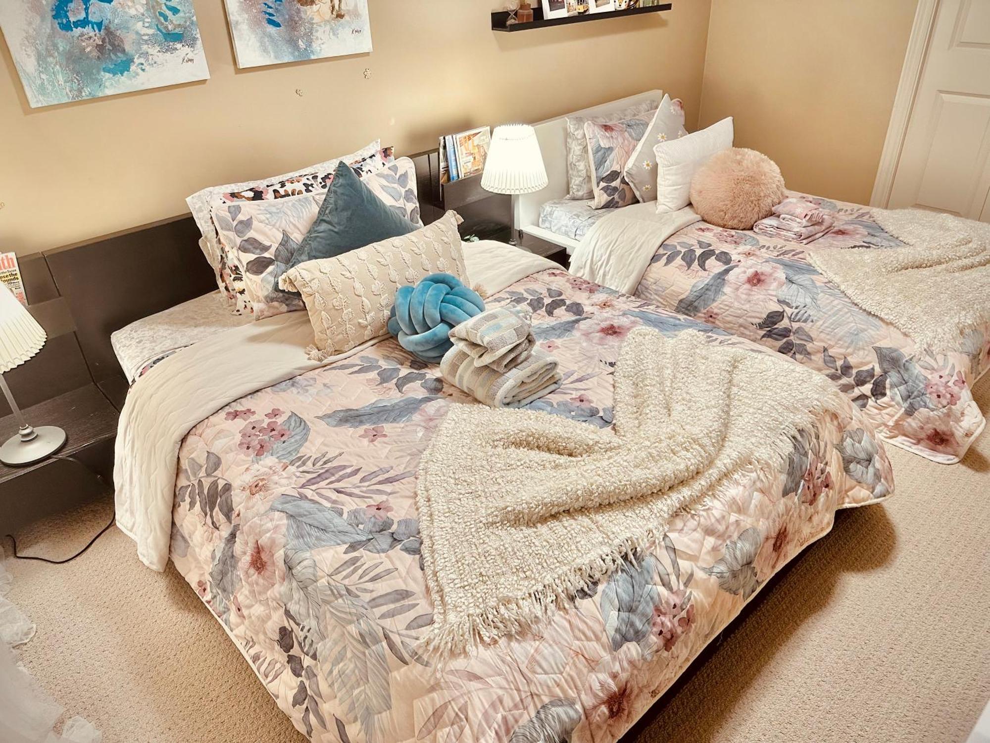 Scorpio House Langley Room B Экстерьер фото