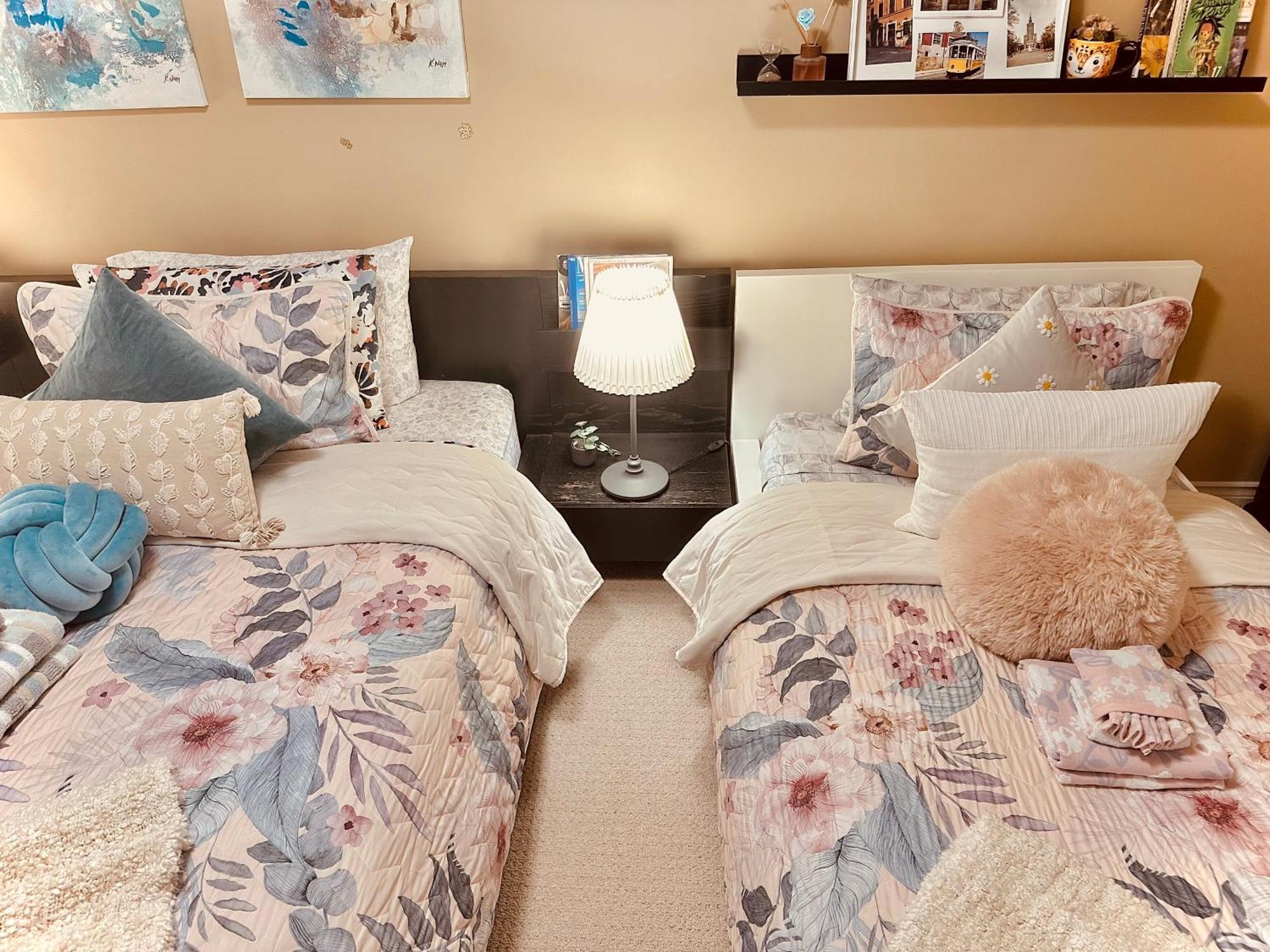 Scorpio House Langley Room B Экстерьер фото